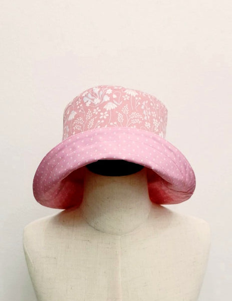 Zain Hat - Wild Flowers on Rose