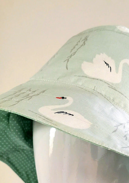 Zain Hat - Swans on Mint Green